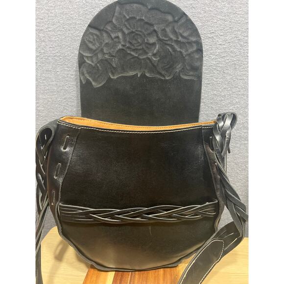 Patricia Nash Leather Firenze Tooled Flap Bag Black w/ Dust Bag Mint Condition - Picture 14 of 16